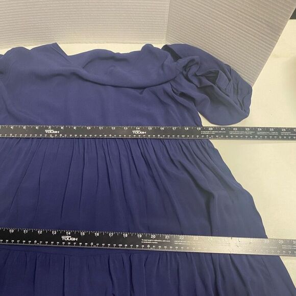 Navy Blue Dress Size Large Flowy Long Sleeves‎ - Picture 5 of 10